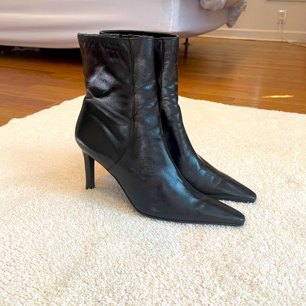 Ralph Lauren leather ankle boots. Genuine leather